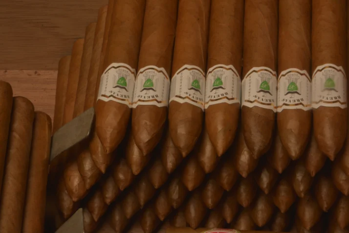 Cigarros Brevas, imagen 5 de 23